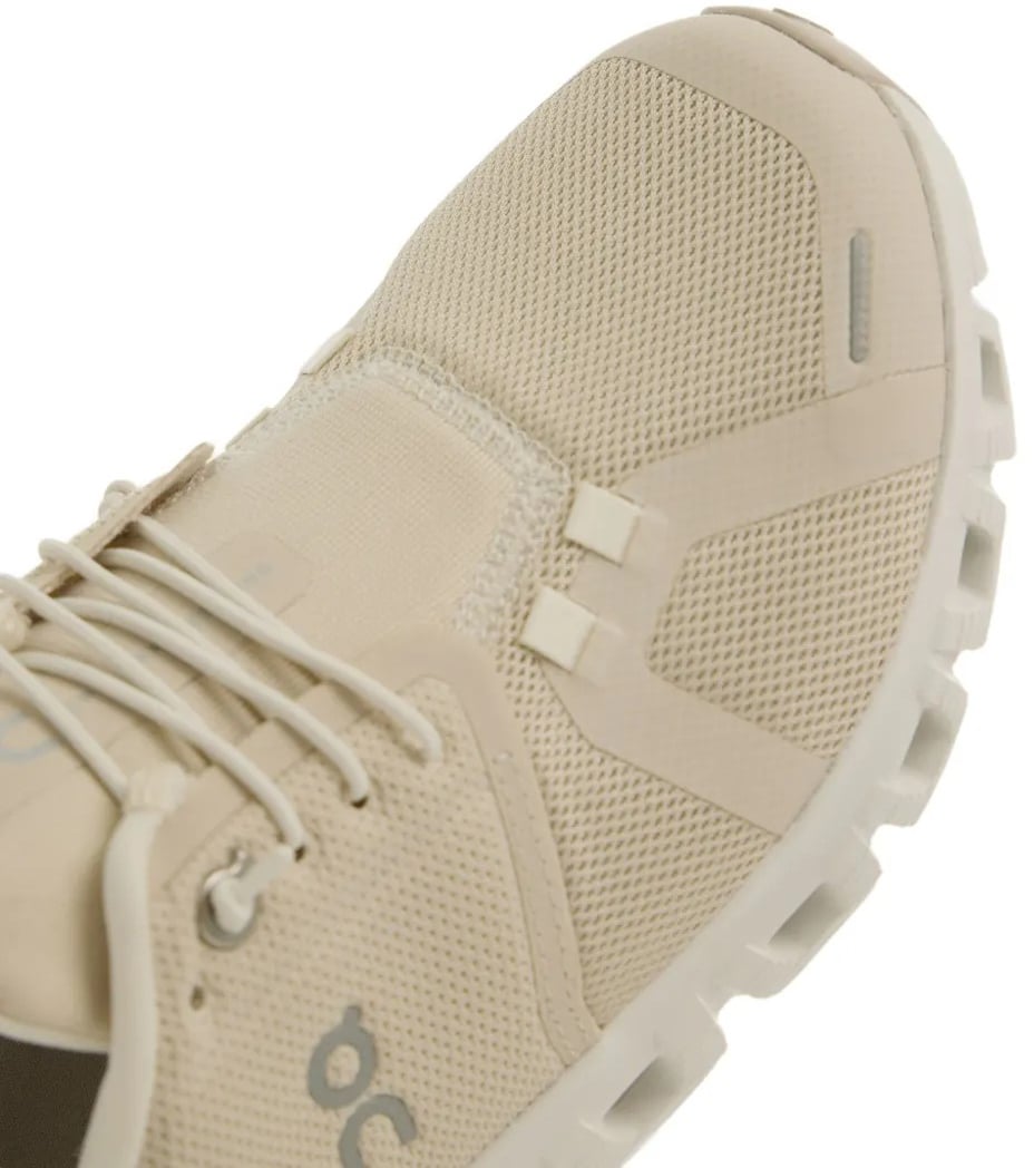 On Running cloud 6 2 Beige