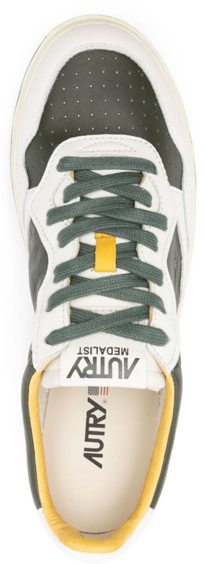 Autry Sneakers Greenwhite Groen