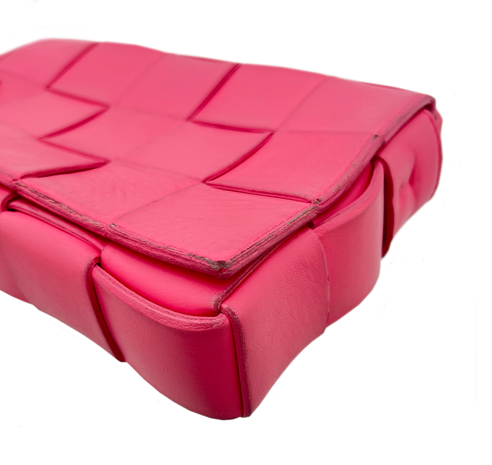 Bottega Veneta Bottega Veneta Cassette - Pink Roze