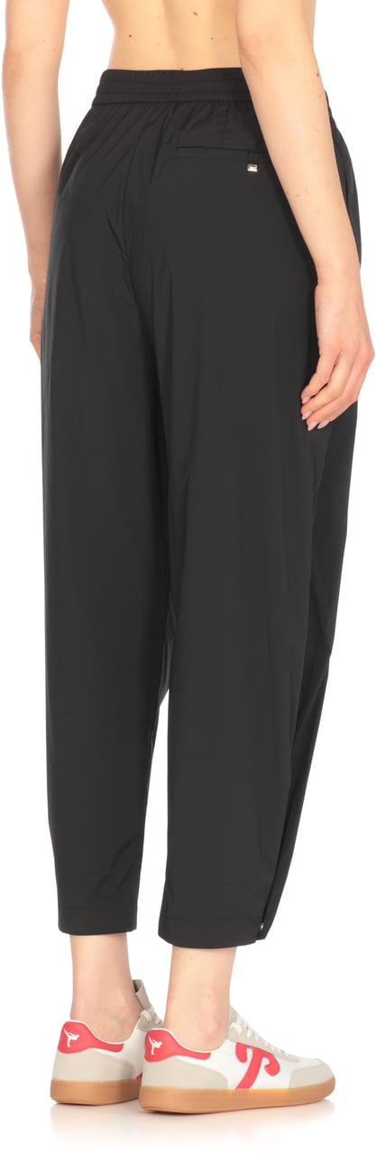 Herno Trousers Black Zwart