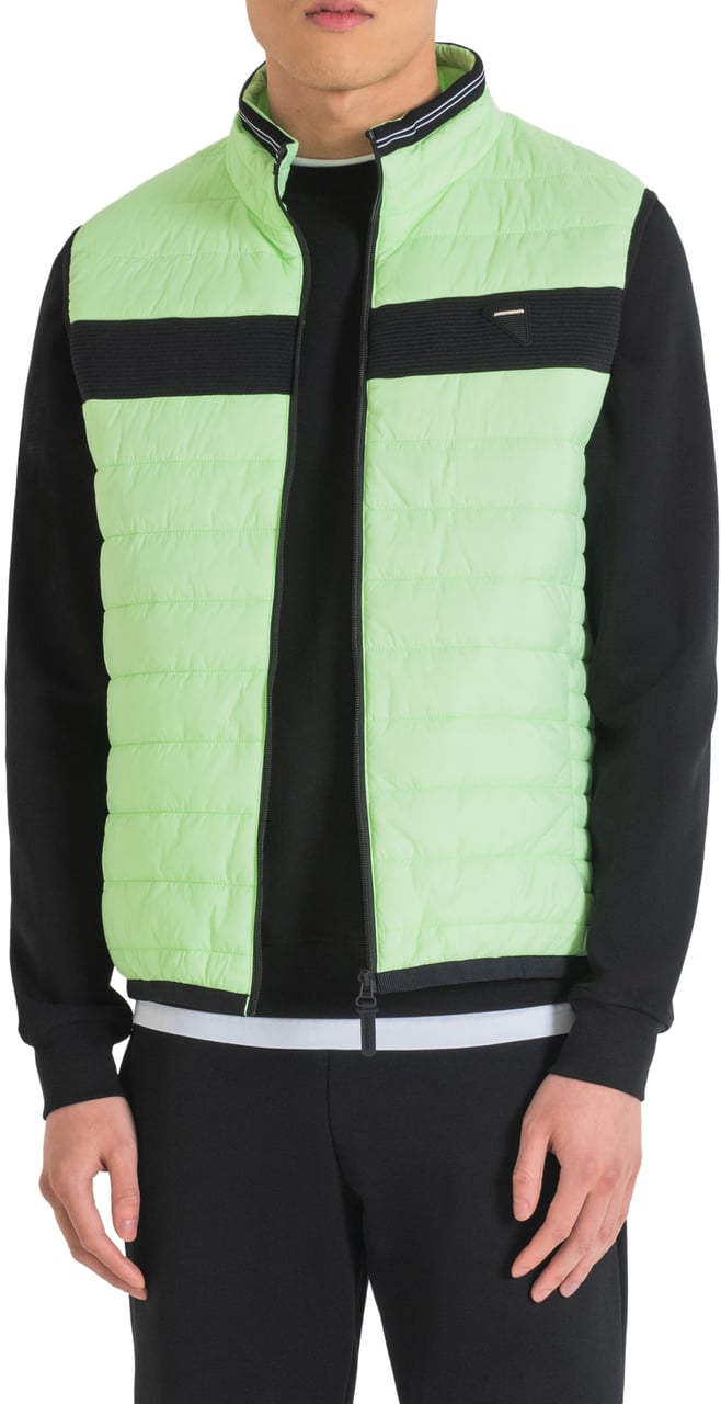 Antony Morato SLIM FIT SLEEVELESS JACKET WITH LOGO PATCH Groen