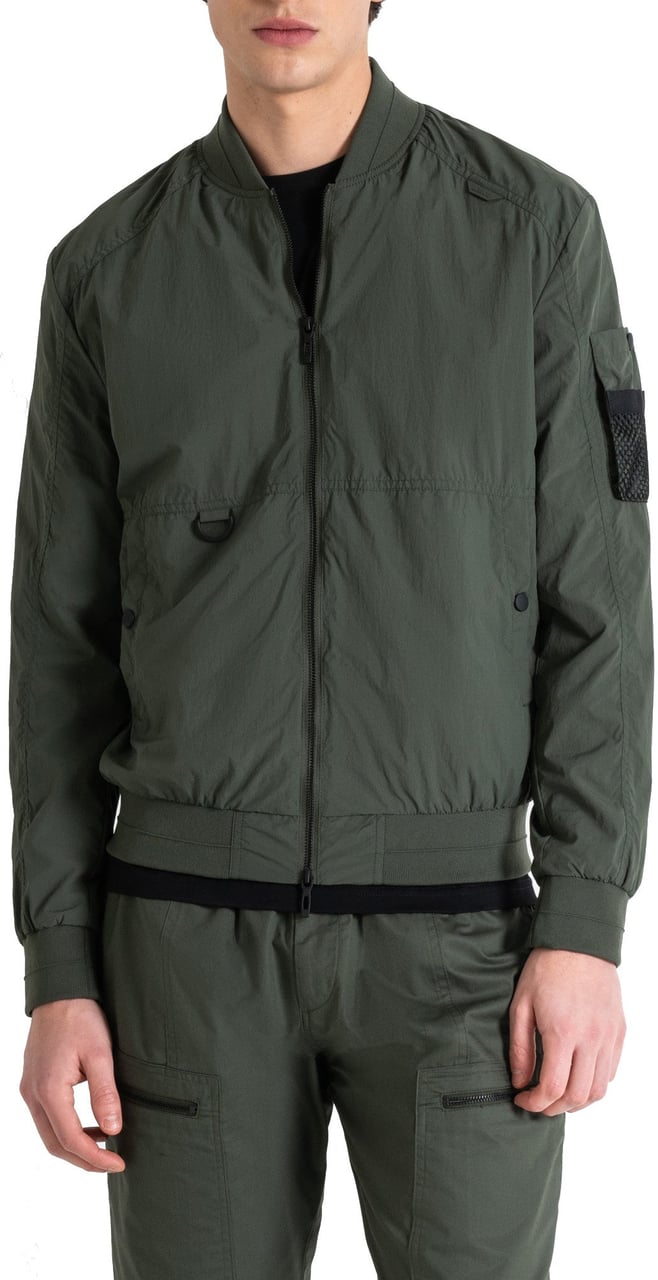 Antony Morato REGULAR FIT SHOULDER PIECE WITH LOGO PLAQUE Groen