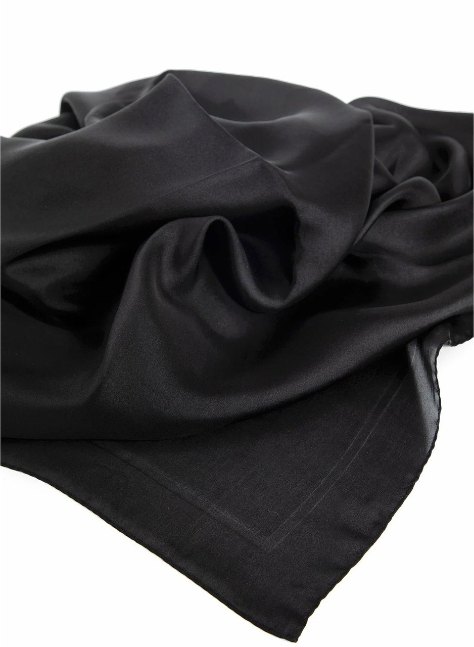 Saint Laurent Saint Laurent Silk Scarves Zwart