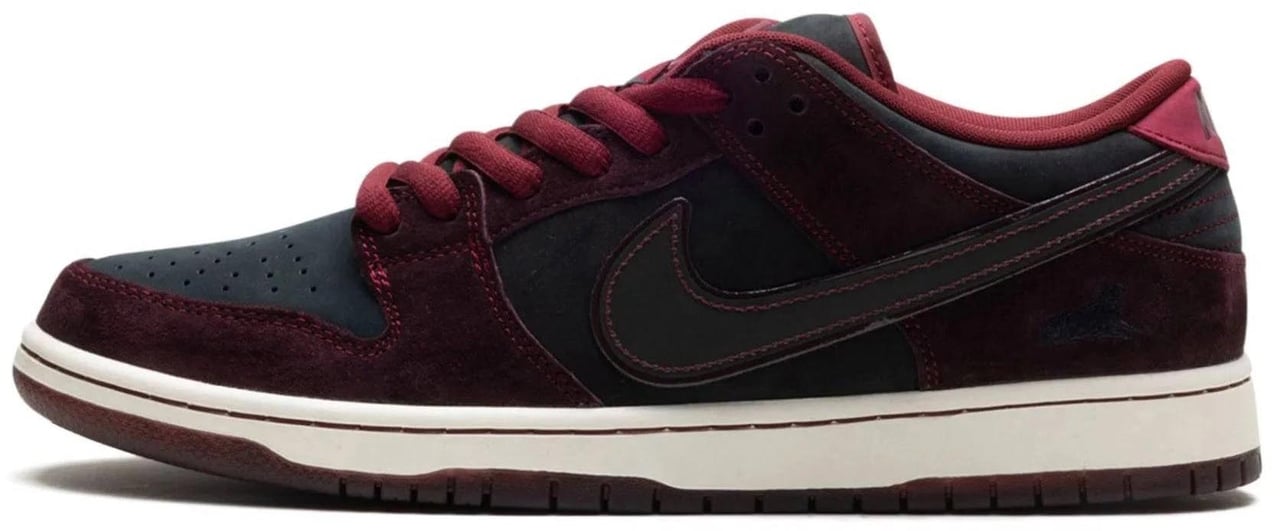 Nike Nike SB Dunk Low Riot Skateshop Zwart