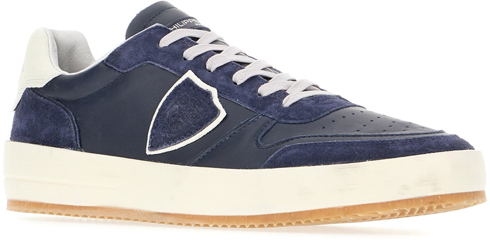 Philippe Model Philippe Model Blue leather and suede Nice Low sneakers Blauw