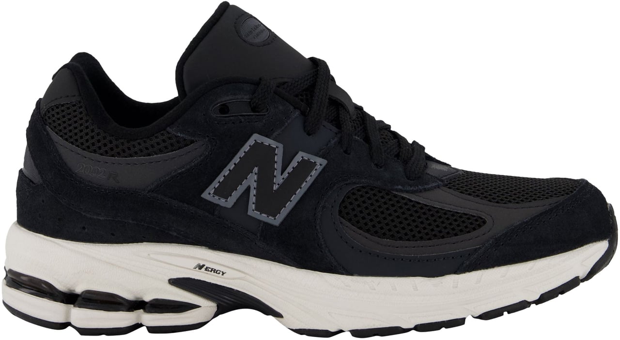 New Balance New Balance 2002 Unisex Sneakers In Zwart Zwart