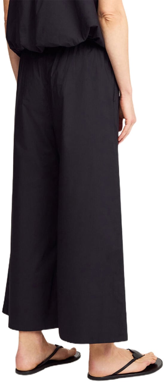 By Malene Birger Luisa Zwart