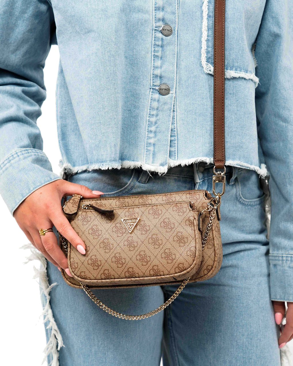 Guess Noelle Pouch Wit