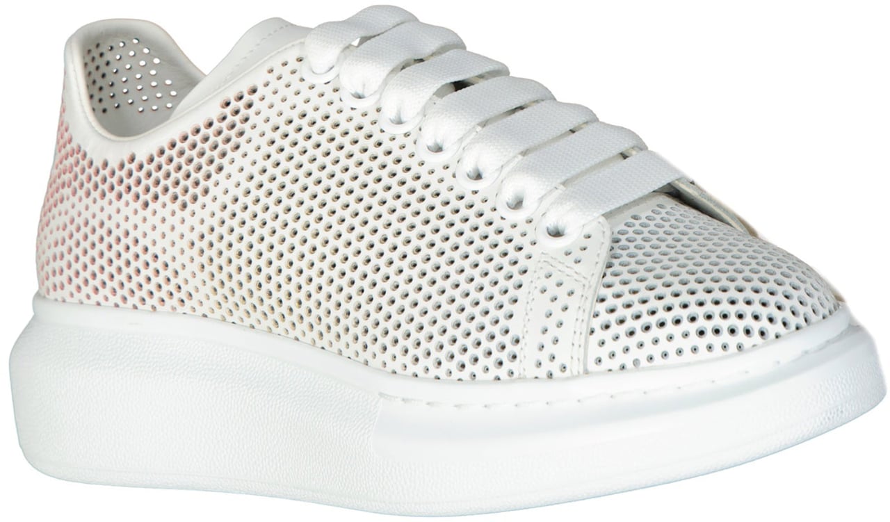 Alexander McQueen Alexander McQueen Oversized Dotted Cut-Out Sneakers Wit