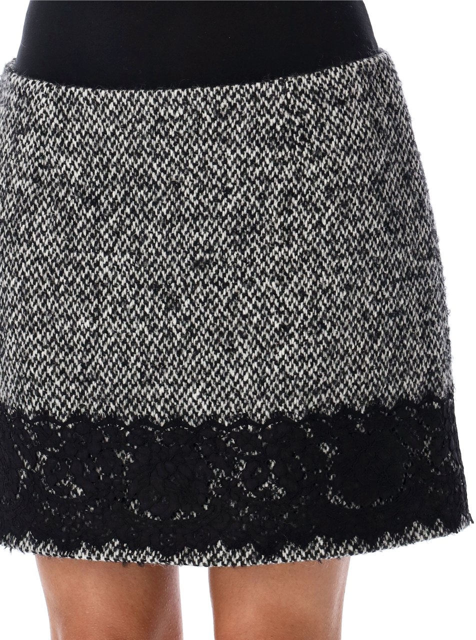 Dolce & Gabbana Short micro-tweed skirt with lace insert Zwart