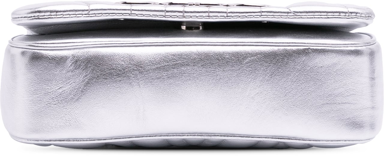 Alexander McQueen Mini Lambskin The Seal Chain Crossbody Zilver