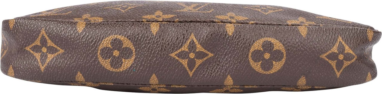 Louis Vuitton Louis Vuitton Canvas Monogram Pochette Accessoire Handbag Divers