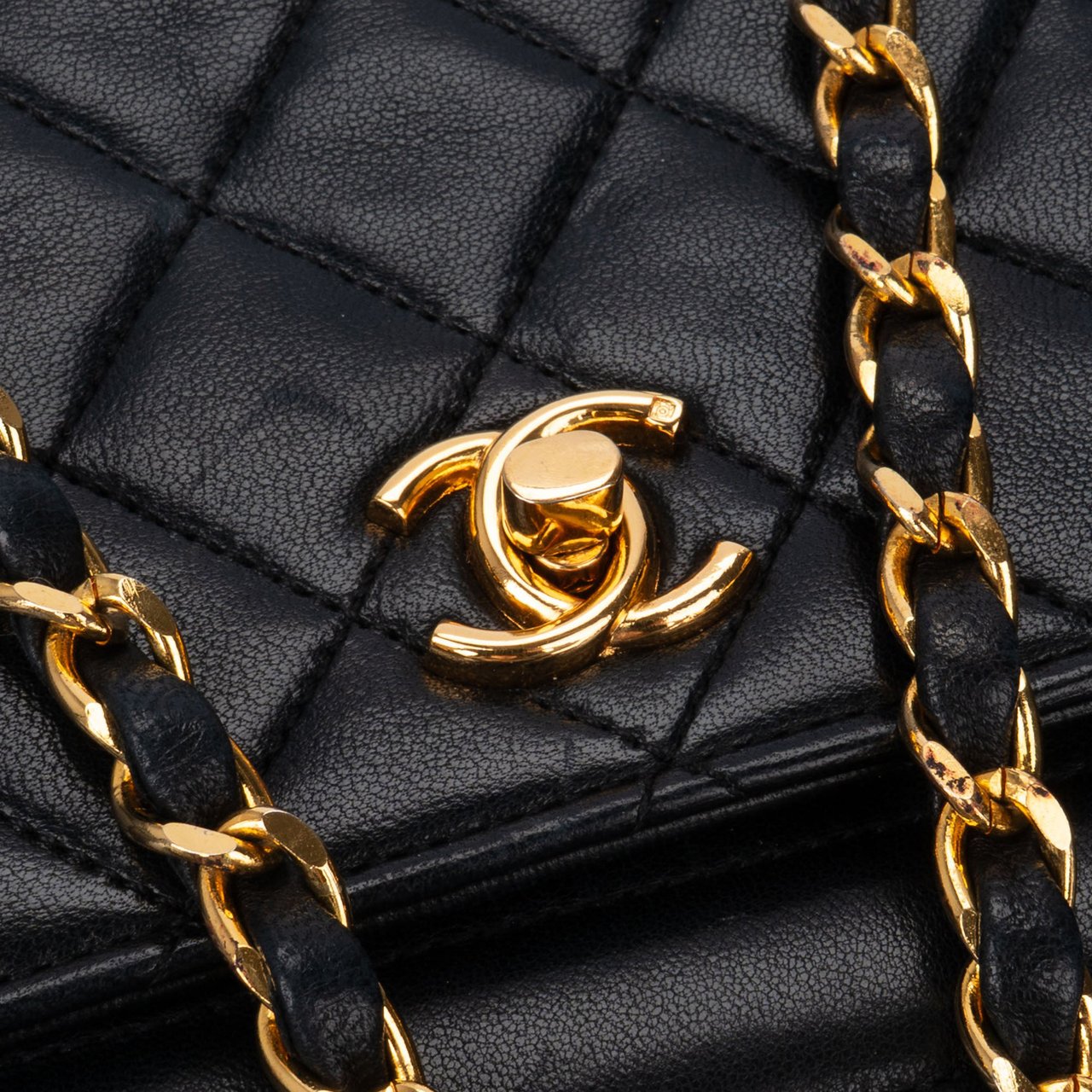 Chanel Chanel Quilted Lambskin 24K Gold Double Flap Shoulder Bag Divers