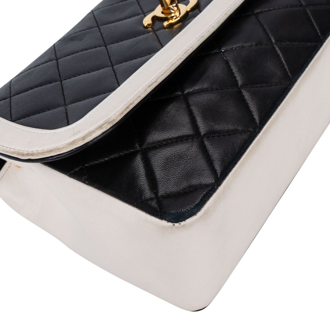Chanel Chanel Quilted Bicolor Lambskin 24K Gold Single Flap Crossbody Bag Divers