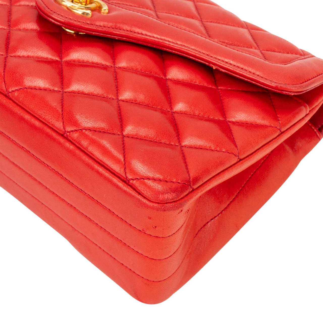 Chanel Chanel Quilted Lambskin 24K Gold Single Flap Crossbody Bag Divers