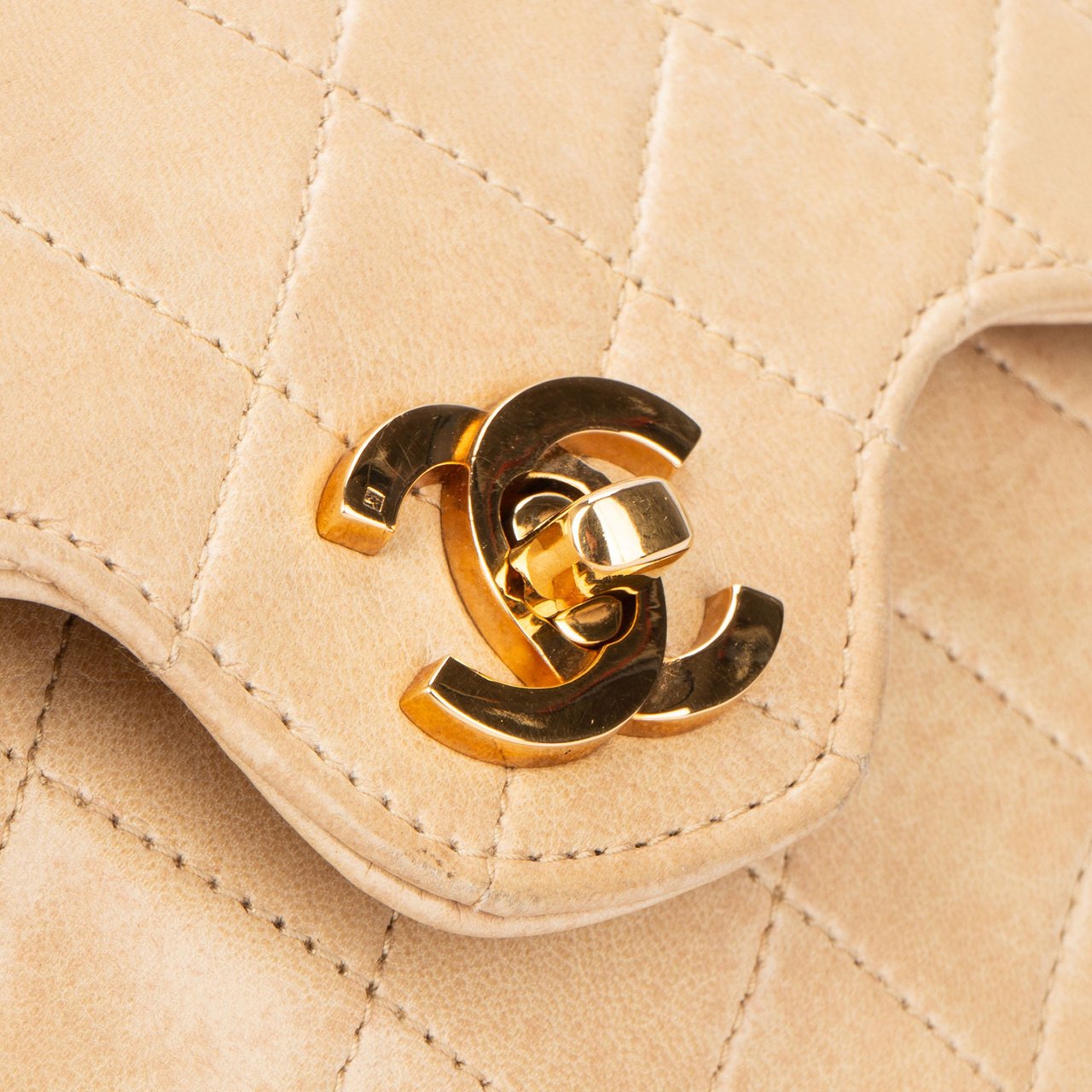 Chanel Chanel Quilted Lambskin 24K Gold Medium Double Flap Shoulder Bag Divers