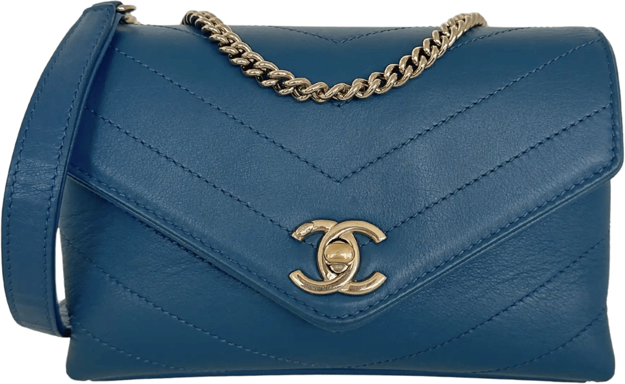 Chanel Chanel Chevron Coco Waist Bag blue / very good Blauw