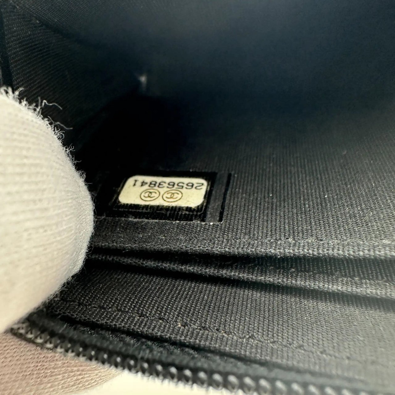 Chanel Chanel Coco Mark small wallet CC leather black / very good Zwart