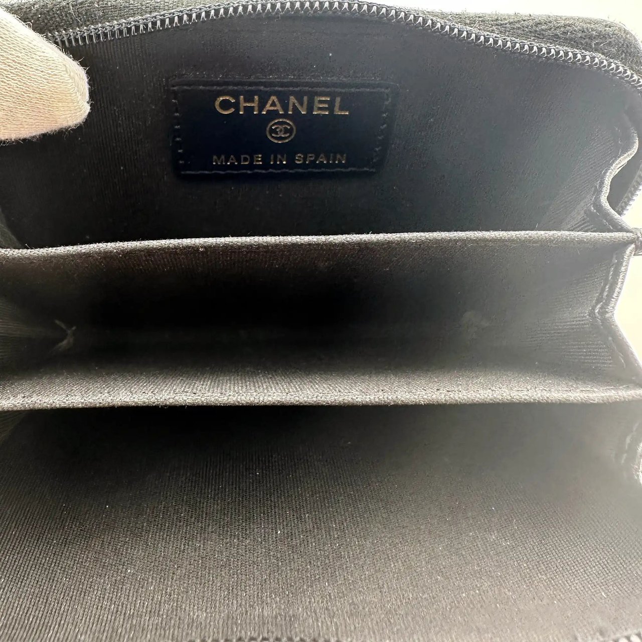 Chanel Chanel Coco Mark small wallet CC leather black / very good Zwart