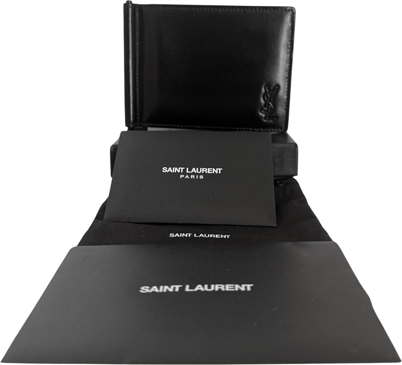 Saint Laurent Saint Laurent Tiny Cassandre wallet with money clip in matte leather, black/ like new Zwart