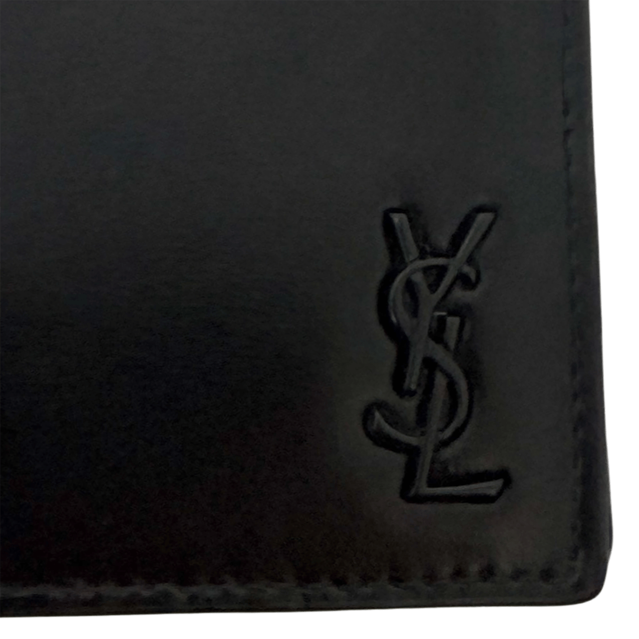 Saint Laurent Saint Laurent Tiny Cassandre wallet with money clip in matte leather, black/ like new Zwart
