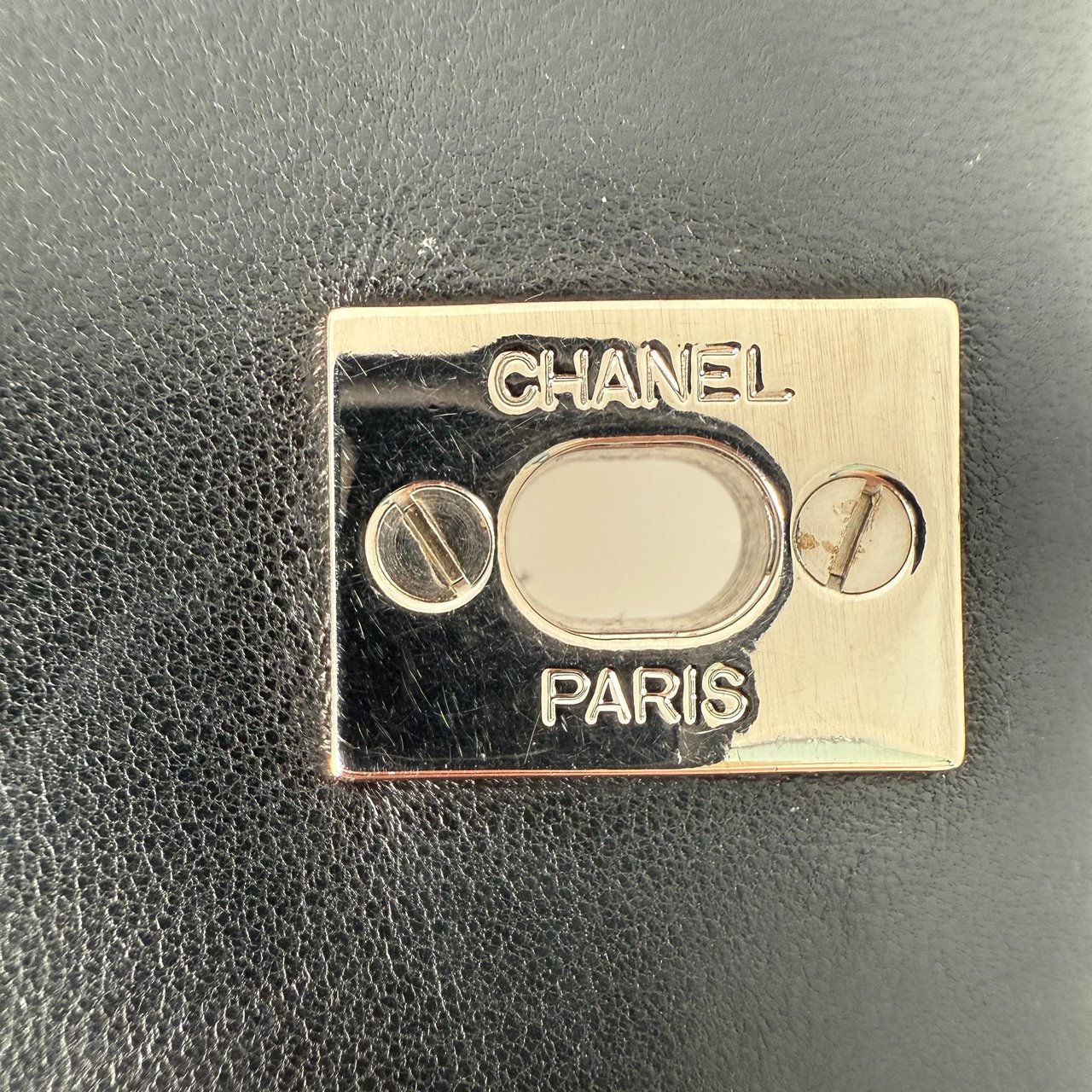 Chanel Chanel Matelasse Top Handle Handbag Black / acceptable Zwart