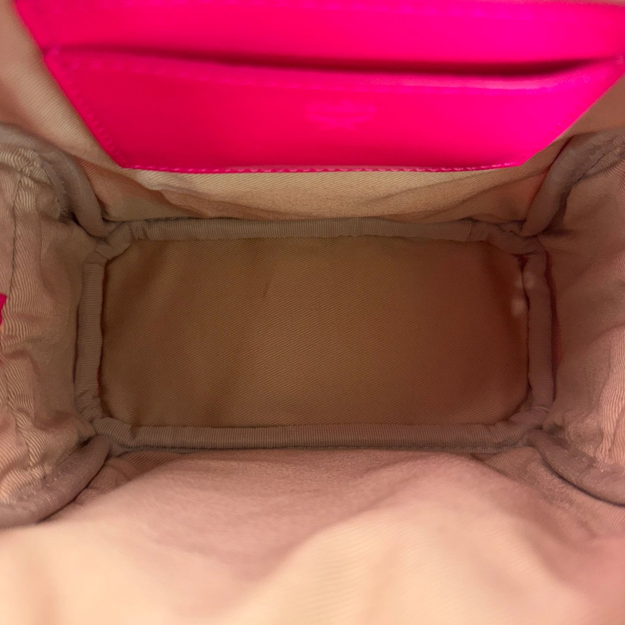 MCM MCM Mini Stark Rucksack Neonpink / neuwertig Roze