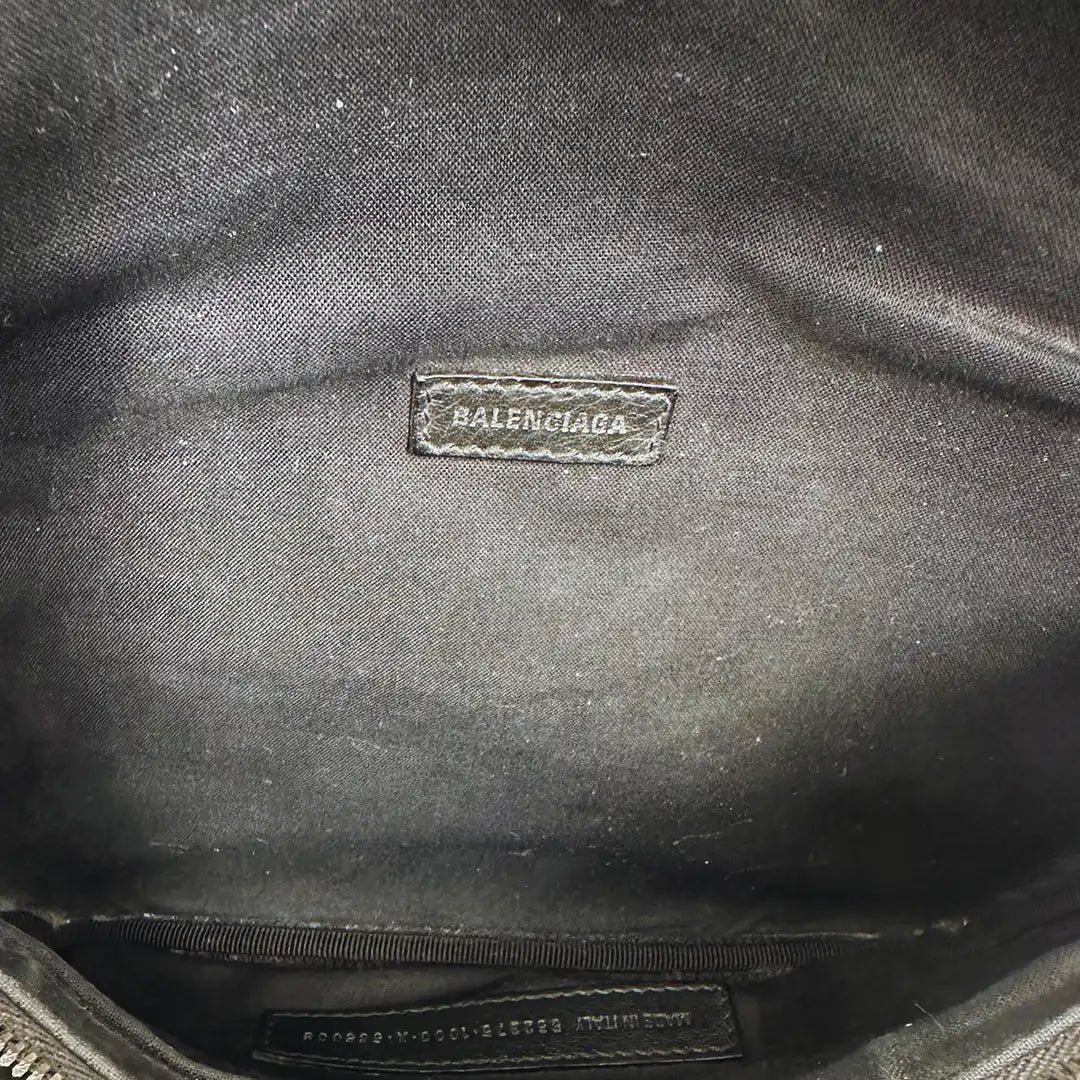 Balenciaga Balenciaga Everyday Beltpack Bag black leather / very good Zwart