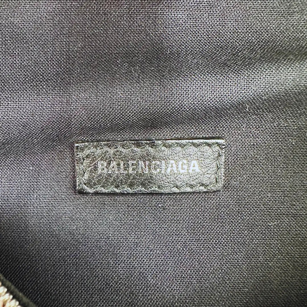 Balenciaga Balenciaga Everyday Beltpack Bag black leather / very good Zwart