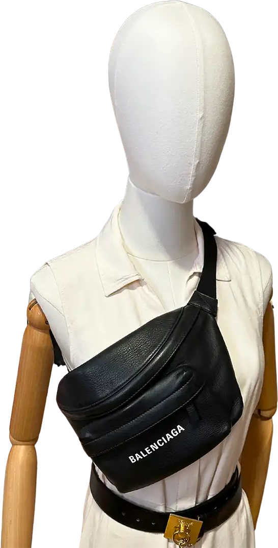 Balenciaga Balenciaga Everyday Beltpack Bag black leather / very good Zwart