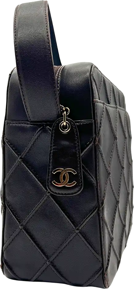 Chanel Chanel Vintage shoulder bag dark brown / very good Bruin
