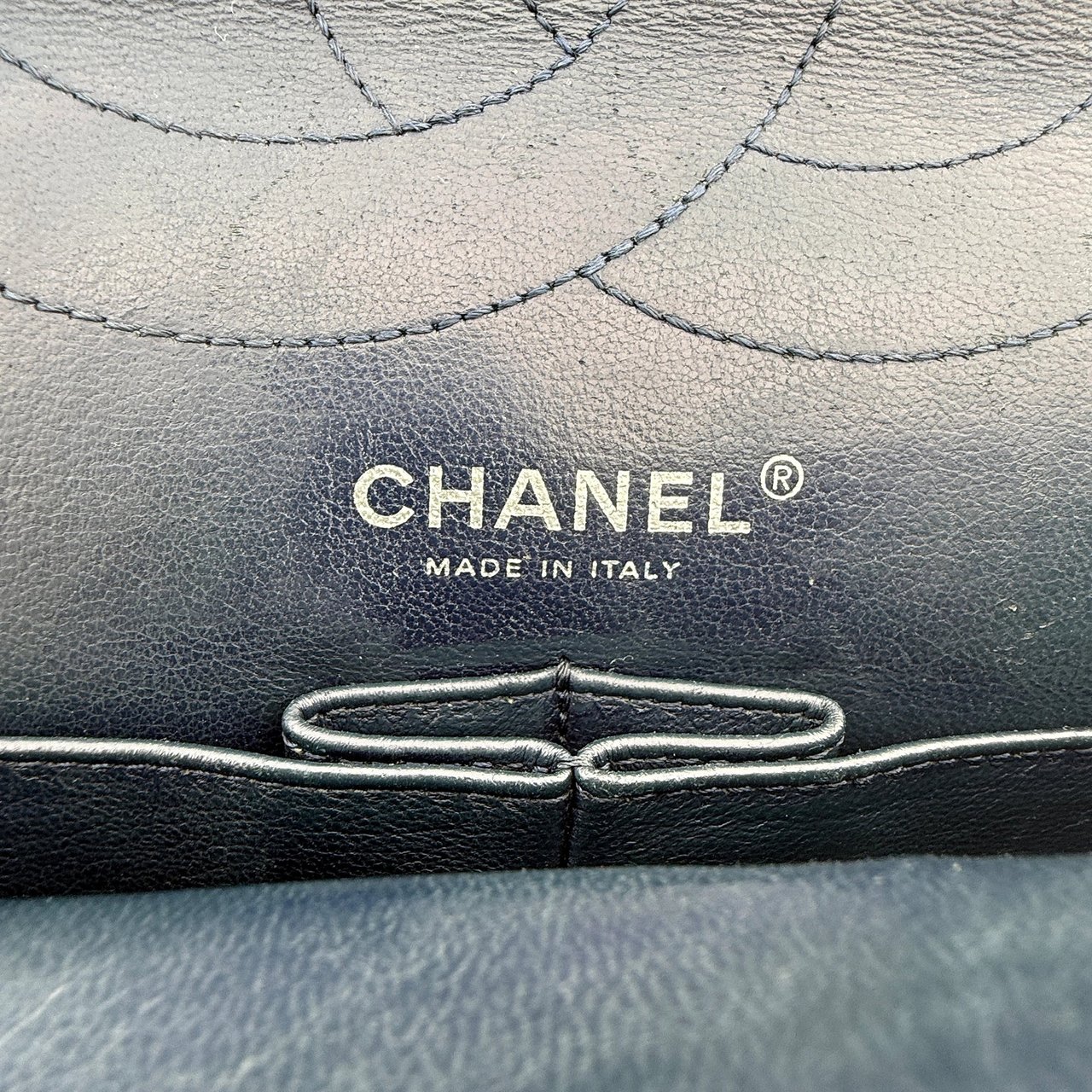 Chanel Chanel 2.55 Reissue 227 Double Flap Bag Marineblau / gut Blauw
