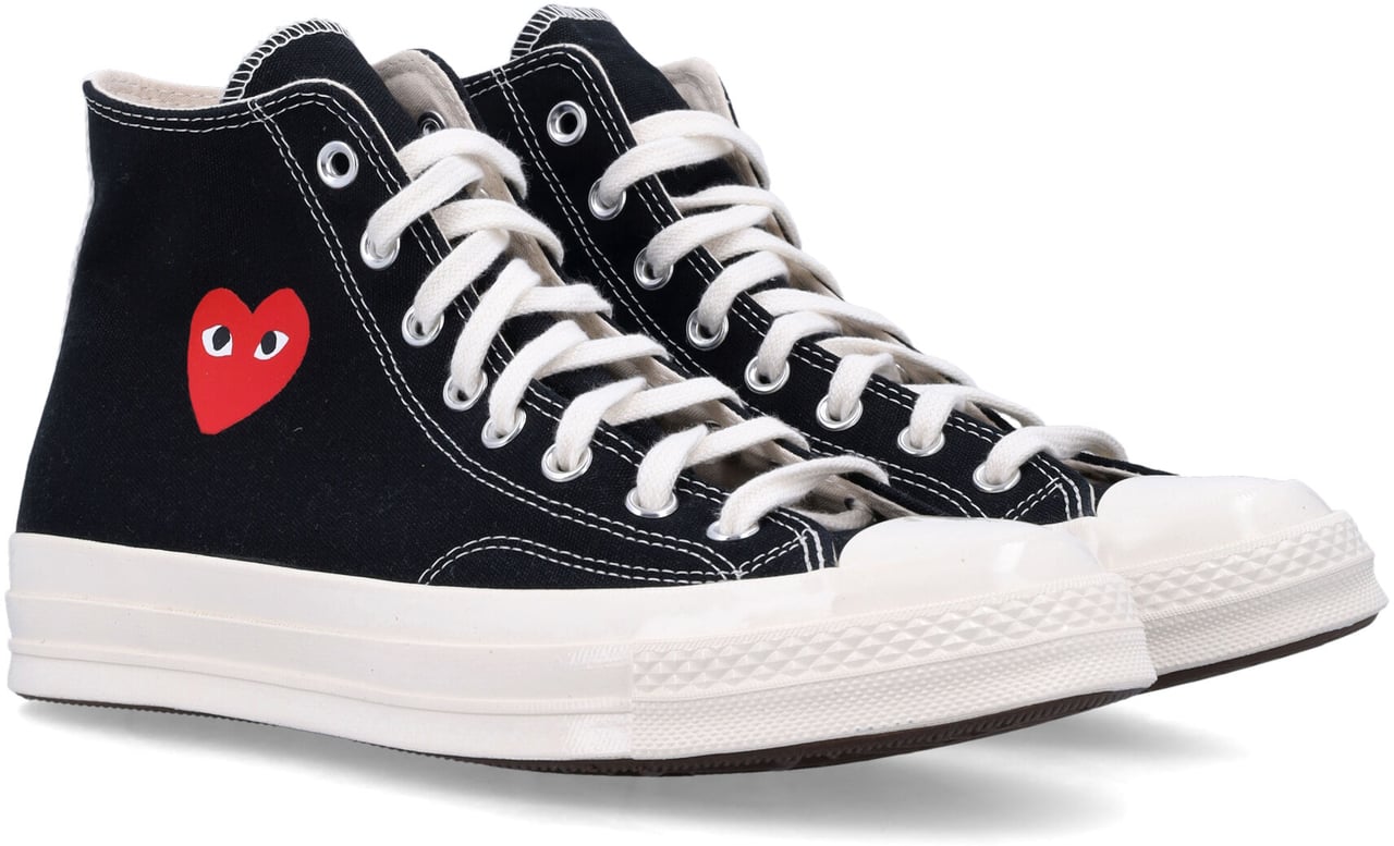 Comme des Garçons Converse Small Red Heart Hight Top Nero Zwart