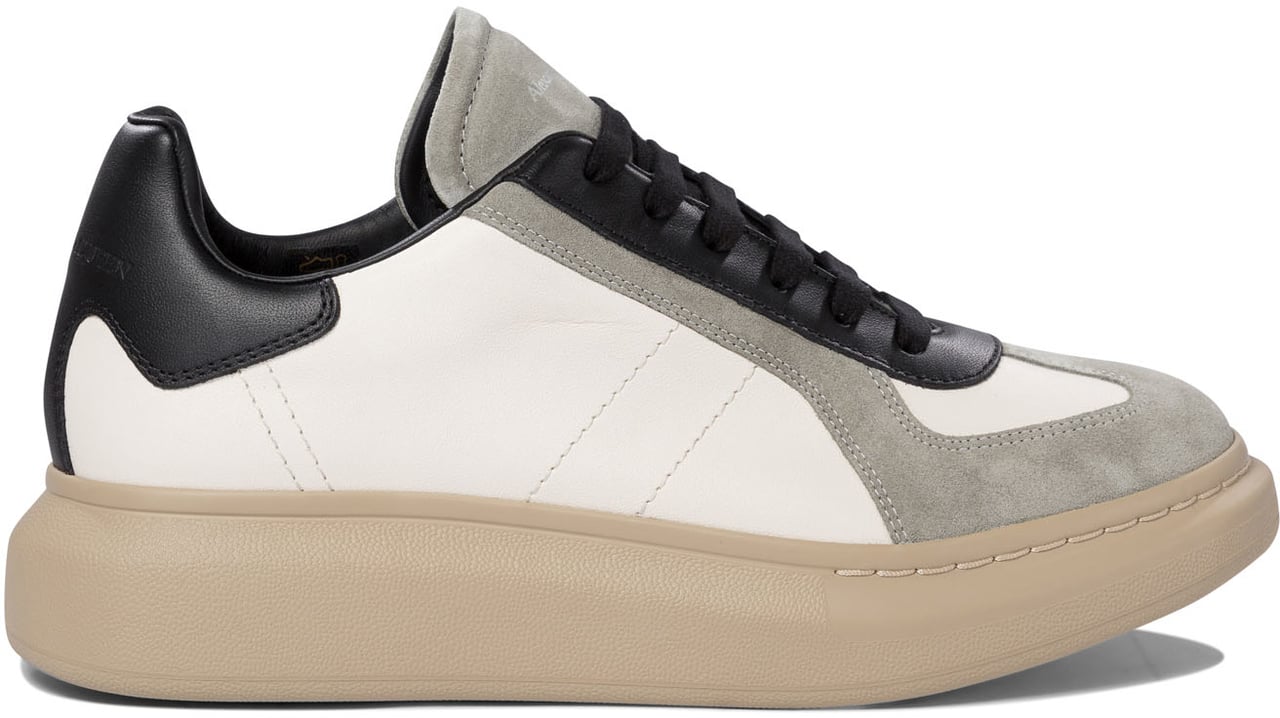 Alexander McQueen Sneakers & Slip-On Wit