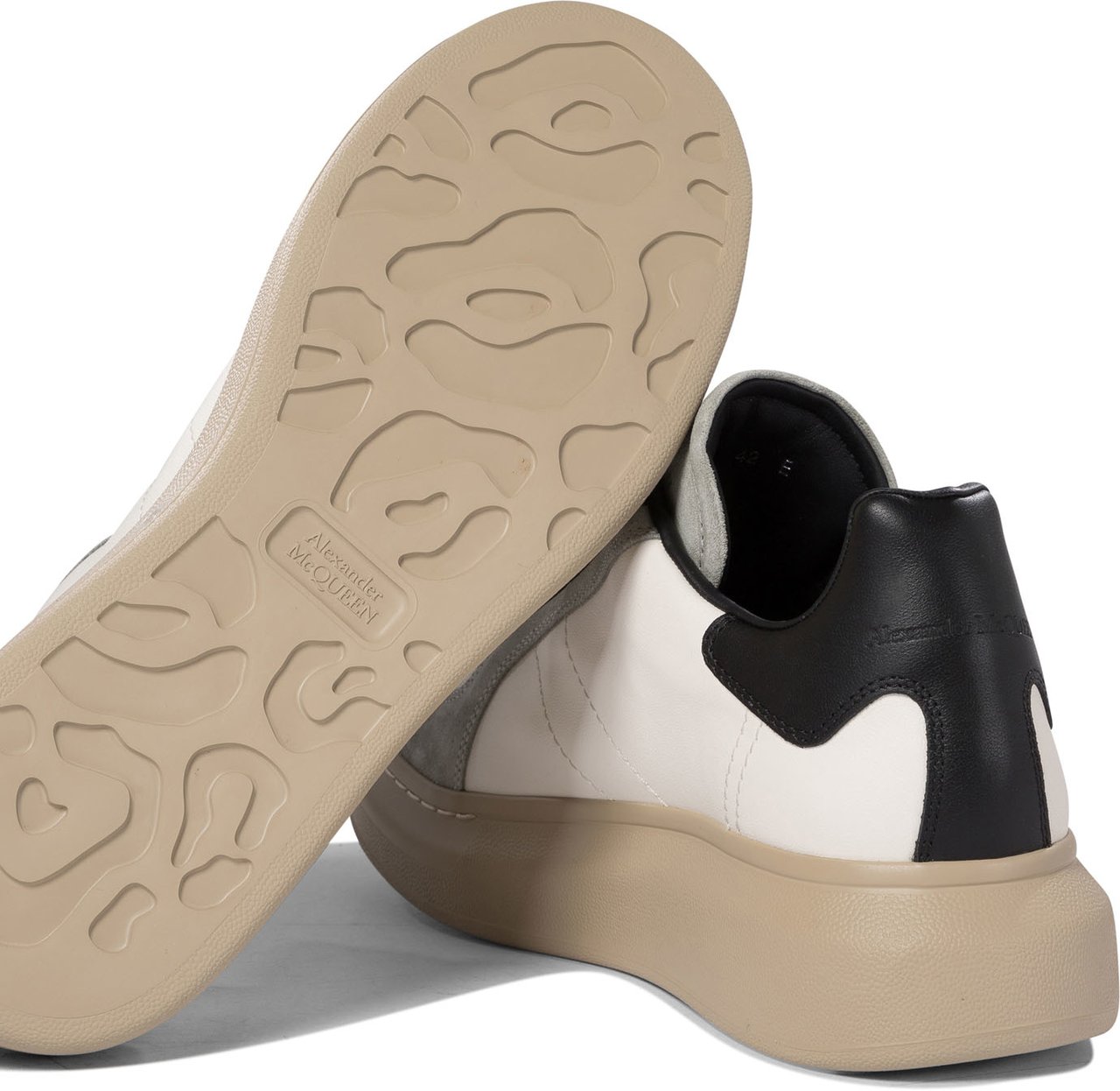 Alexander McQueen Sneakers & Slip-On Wit