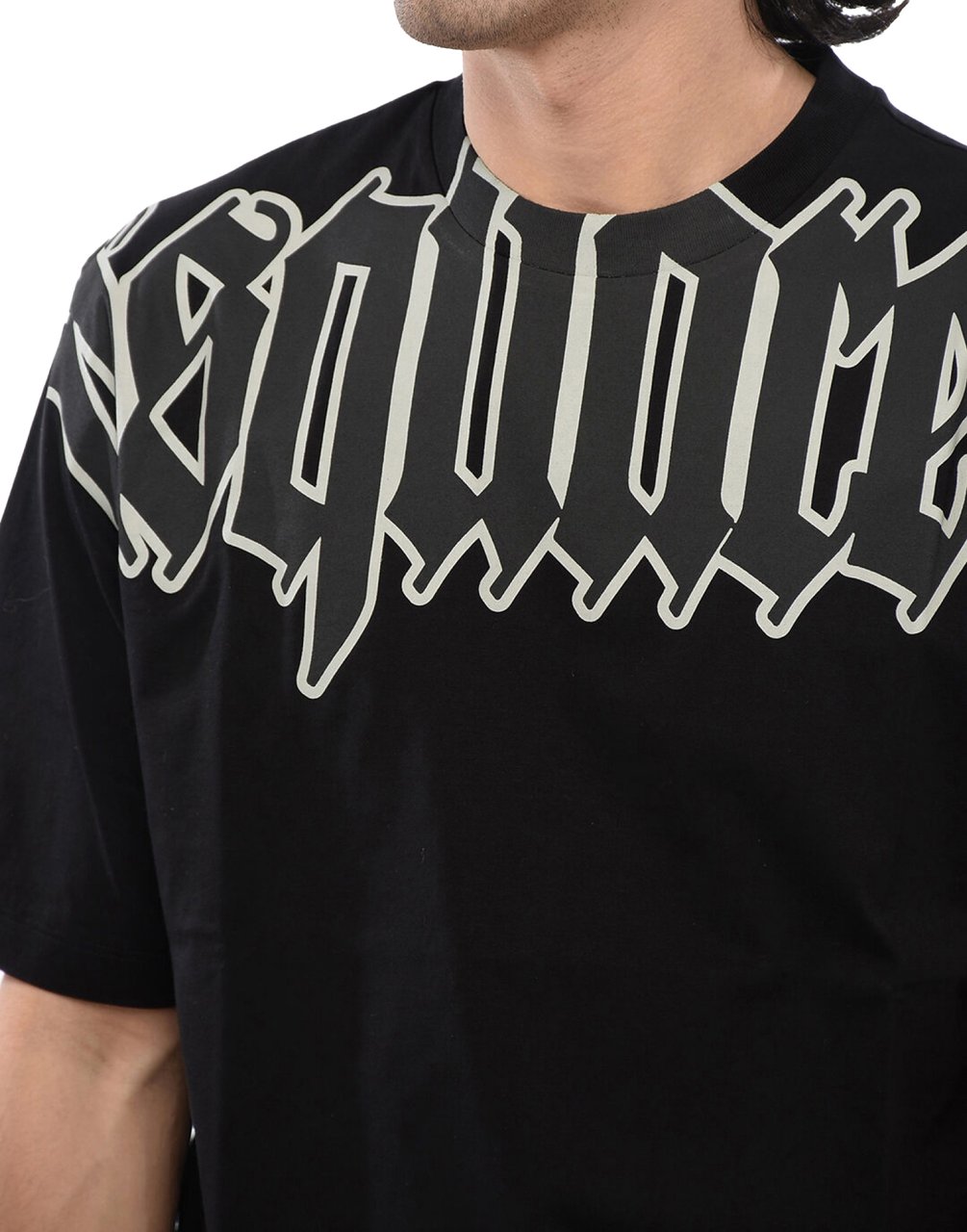 Dsquared2 Gothic Logo Loose Fit T-shirt Zwart