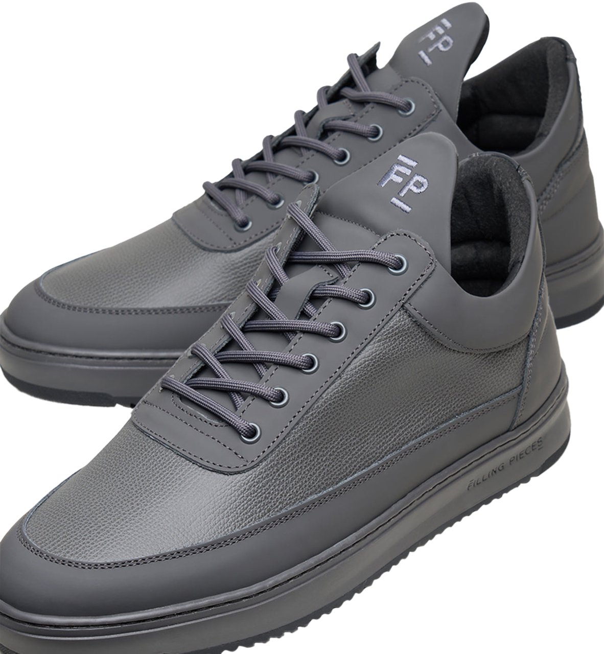 Filling Pieces Low Top Tech Crumbs All Grey Zwart