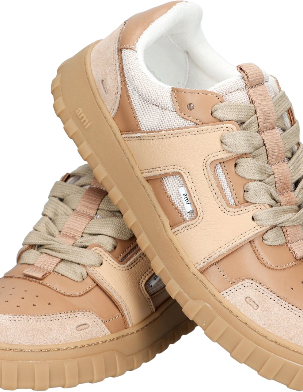 AMI Paris Ami Paris Sneakers Bruin Cr Lisse Bruin