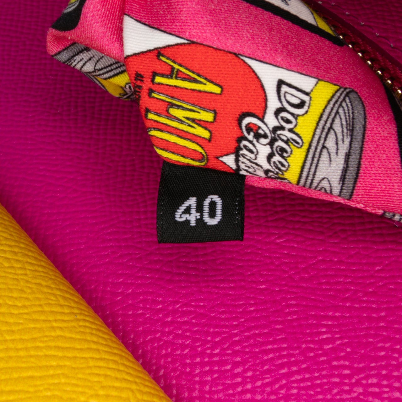 Dolce & Gabbana Medium Calfskin Dauphine Amore Soup Can Print Miss Sicily Satchel Roze