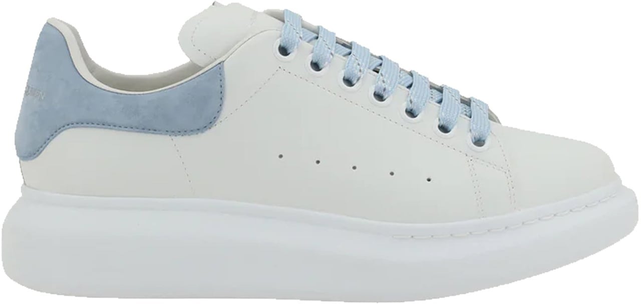 Alexander McQueen Alexander McQueen White leather sneakers with light blue suede heel Wit