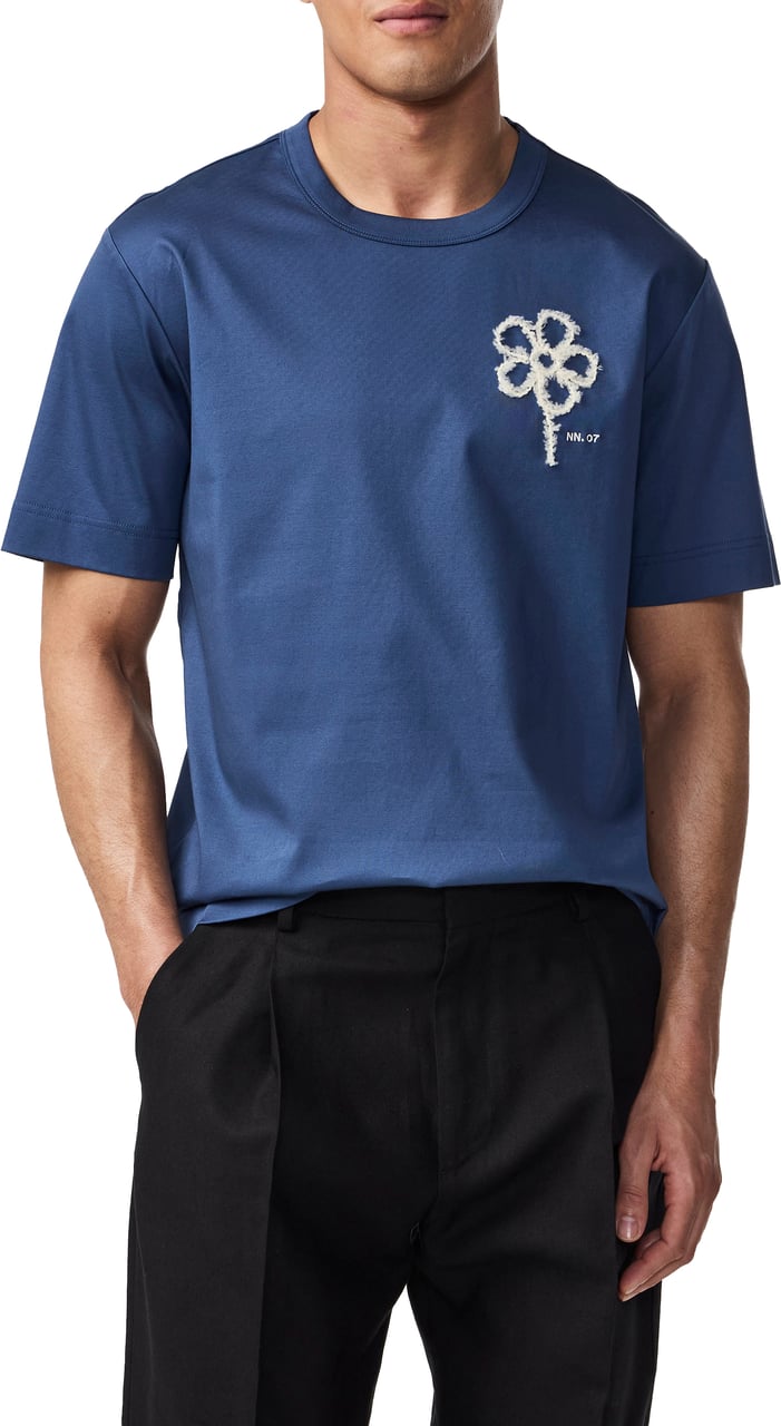 NN07 Pedro Embroidery Tee Blauw