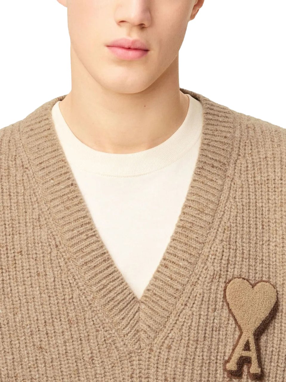 AMI Paris pull col v ami de coeur Bruin