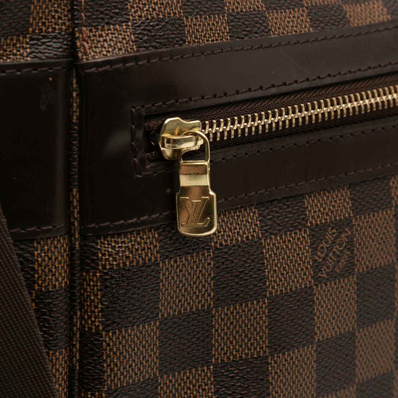 Louis Vuitton Damier Ebene Bastille Bruin