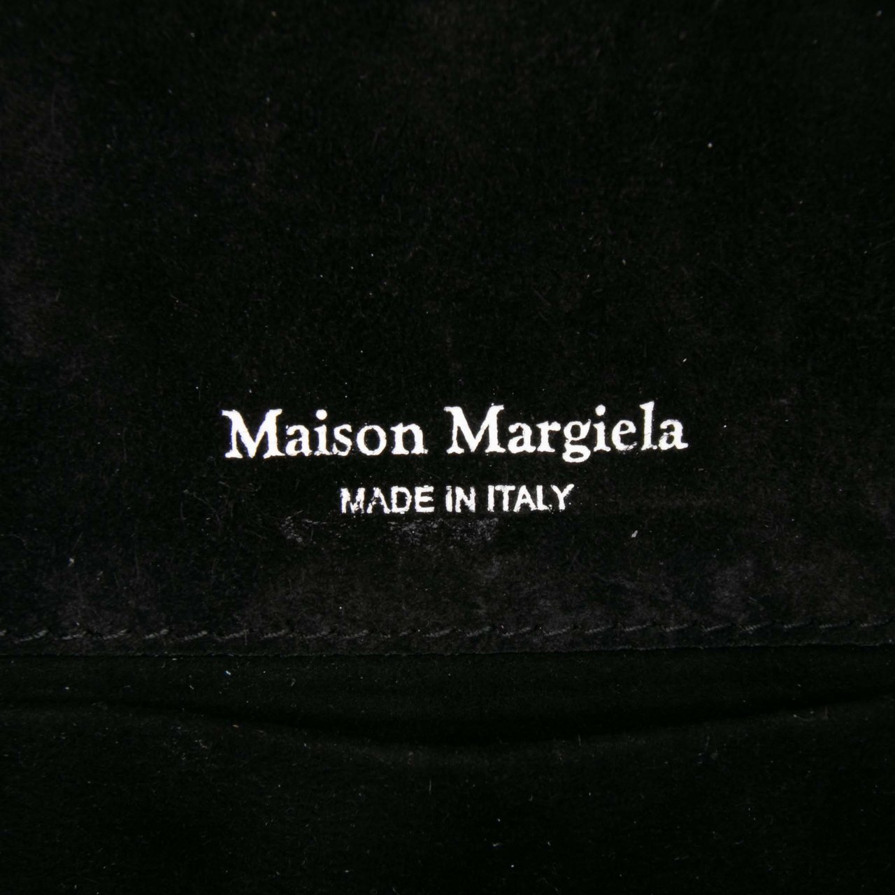 Maison Margiela Small Leather Snatched Classique Bag Zwart