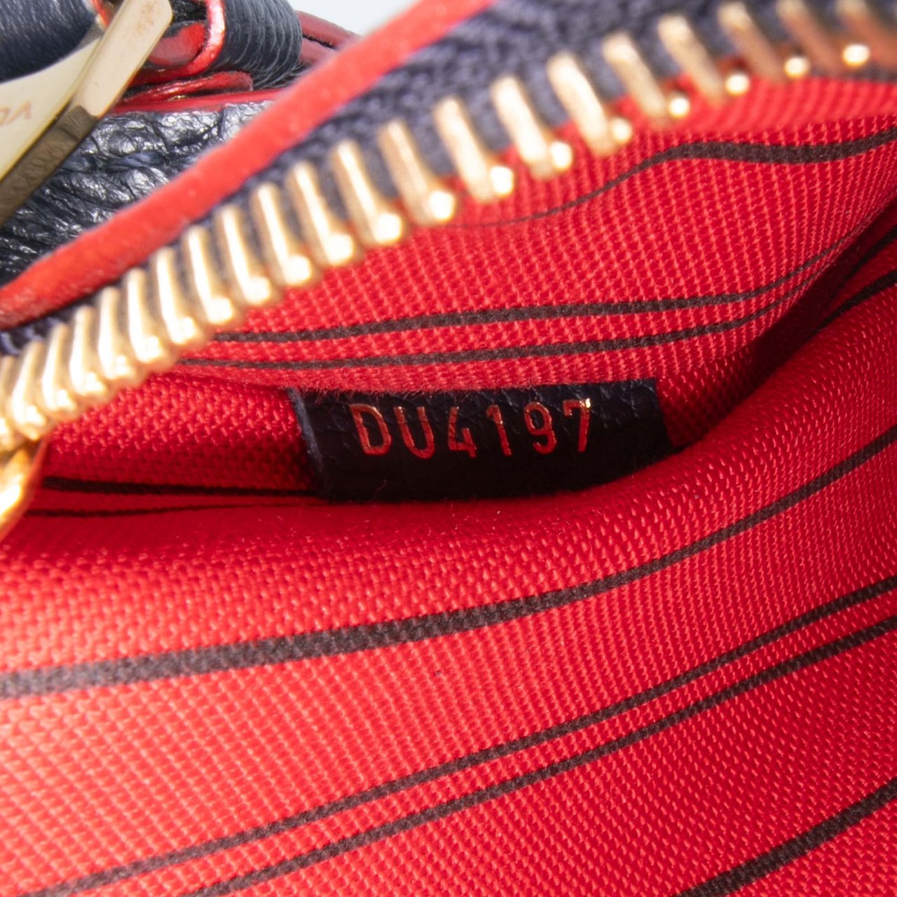 Louis Vuitton Monogram Empreinte Pochette Metis Blauw