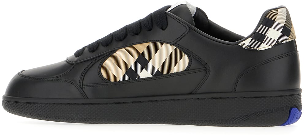 Burberry Burberry Black leather Terrence sneakers Zwart