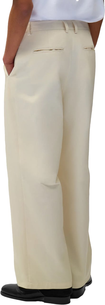 Arte Antwerp Pantolone Pleaded Crema Divers