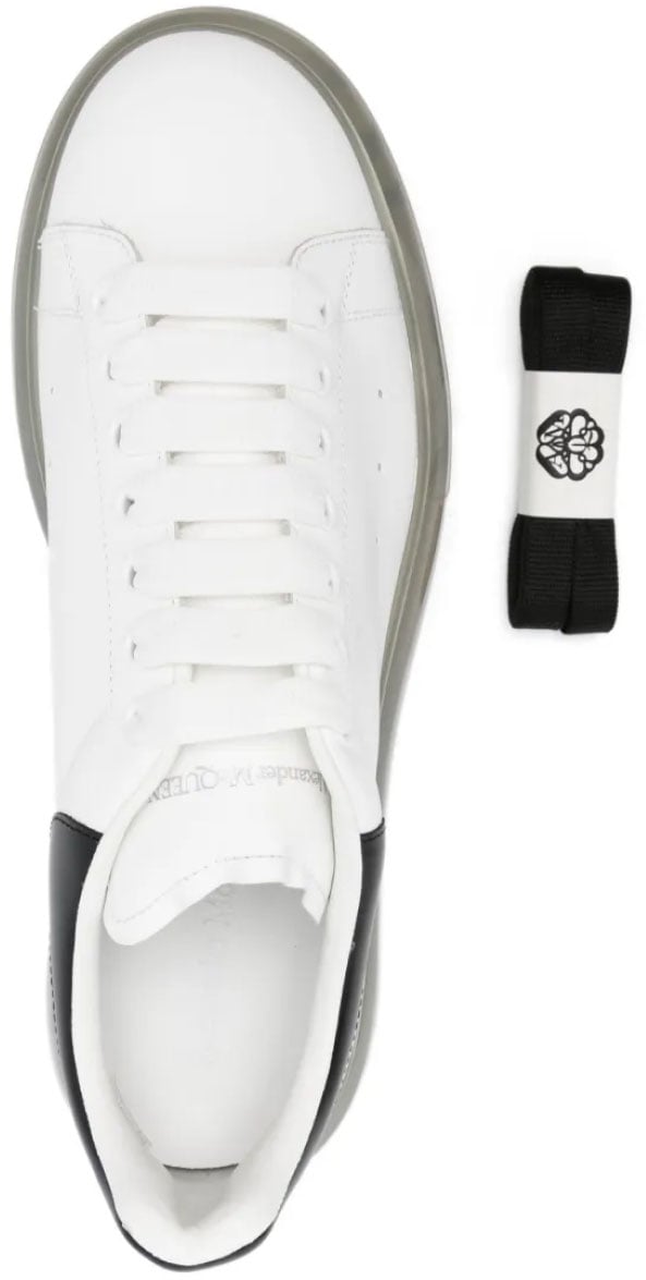 Alexander McQueen Larry Oversize Clear Sole Sneakers Wit
