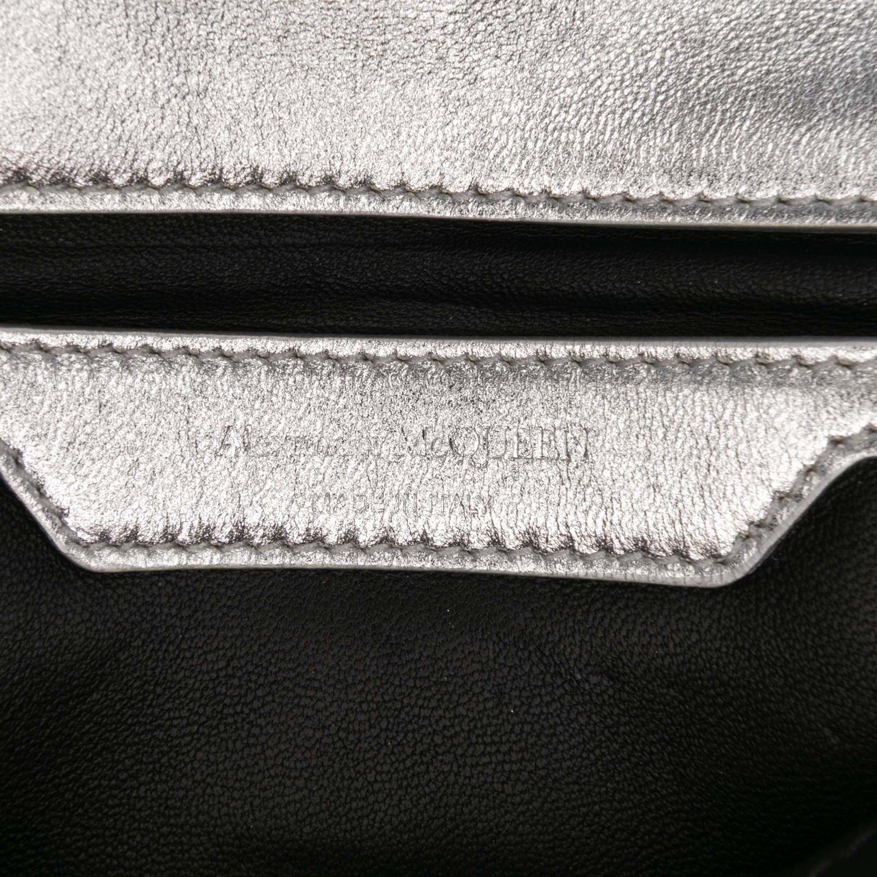 Alexander McQueen Mini Lambskin The Seal Chain Crossbody Zilver