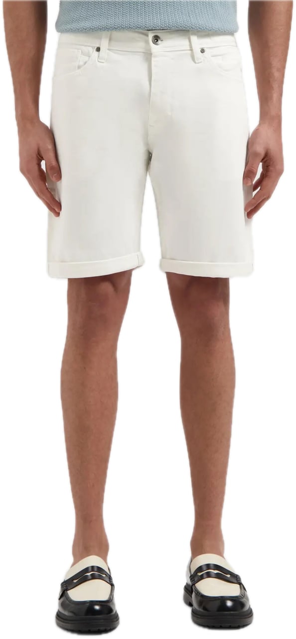 Pure Path The Miles Slim Fit Shorts Wit